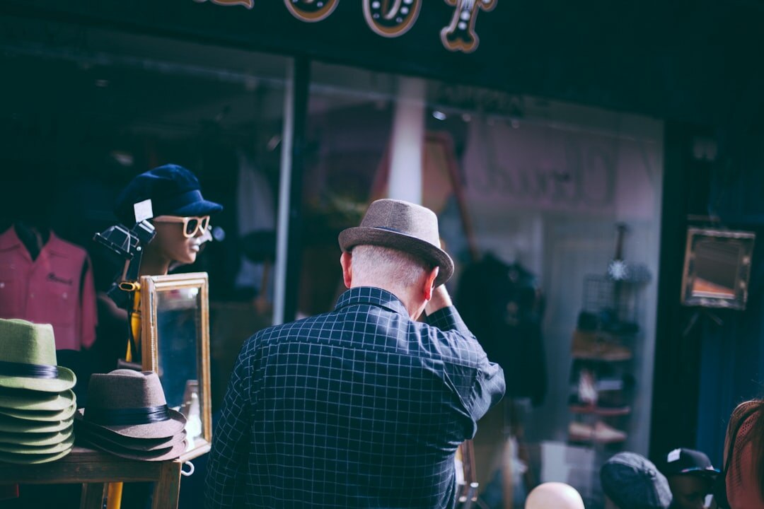 plainclothes store detective